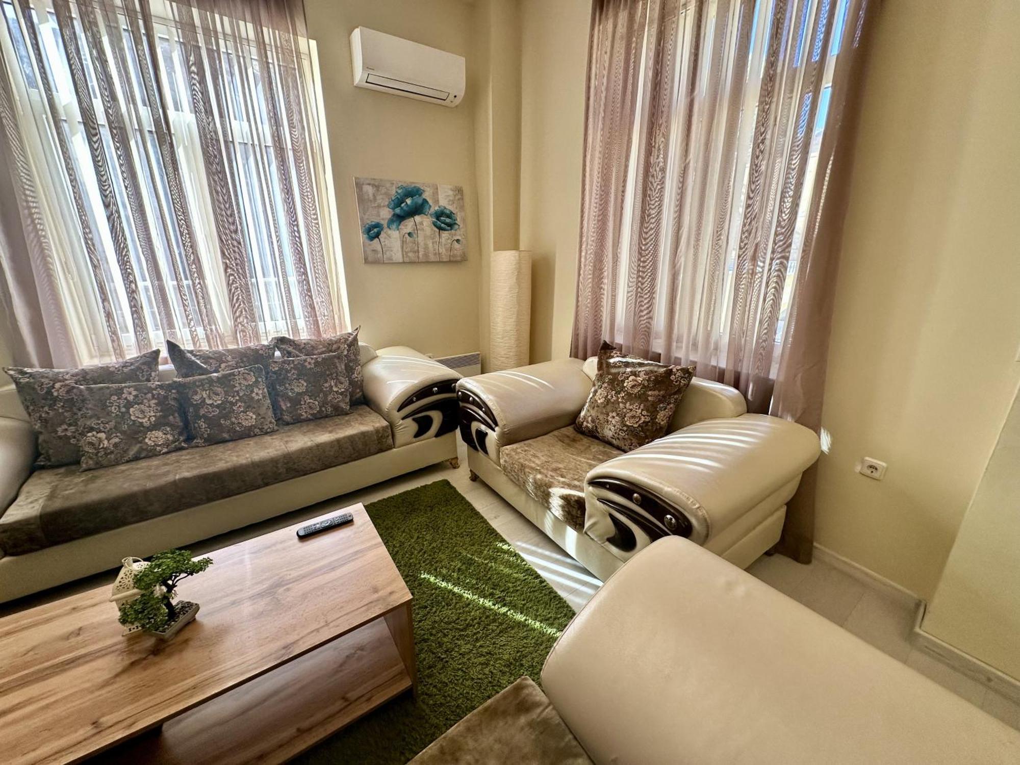 Prime At 34 Bratya Miladinovi Street Appartamento